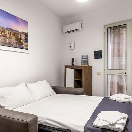 G E B Central Apartment Palermo Bagian luar foto