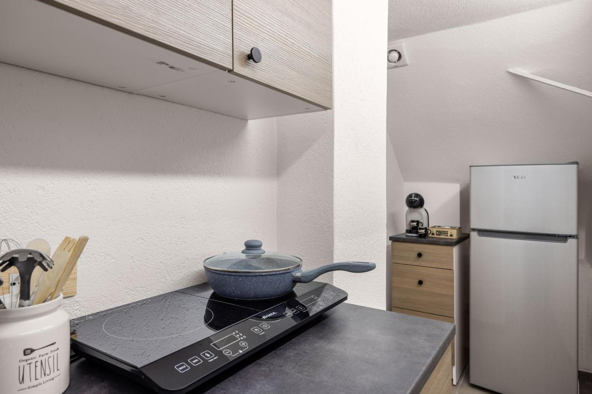 G E B Central Apartment Palermo Bagian luar foto