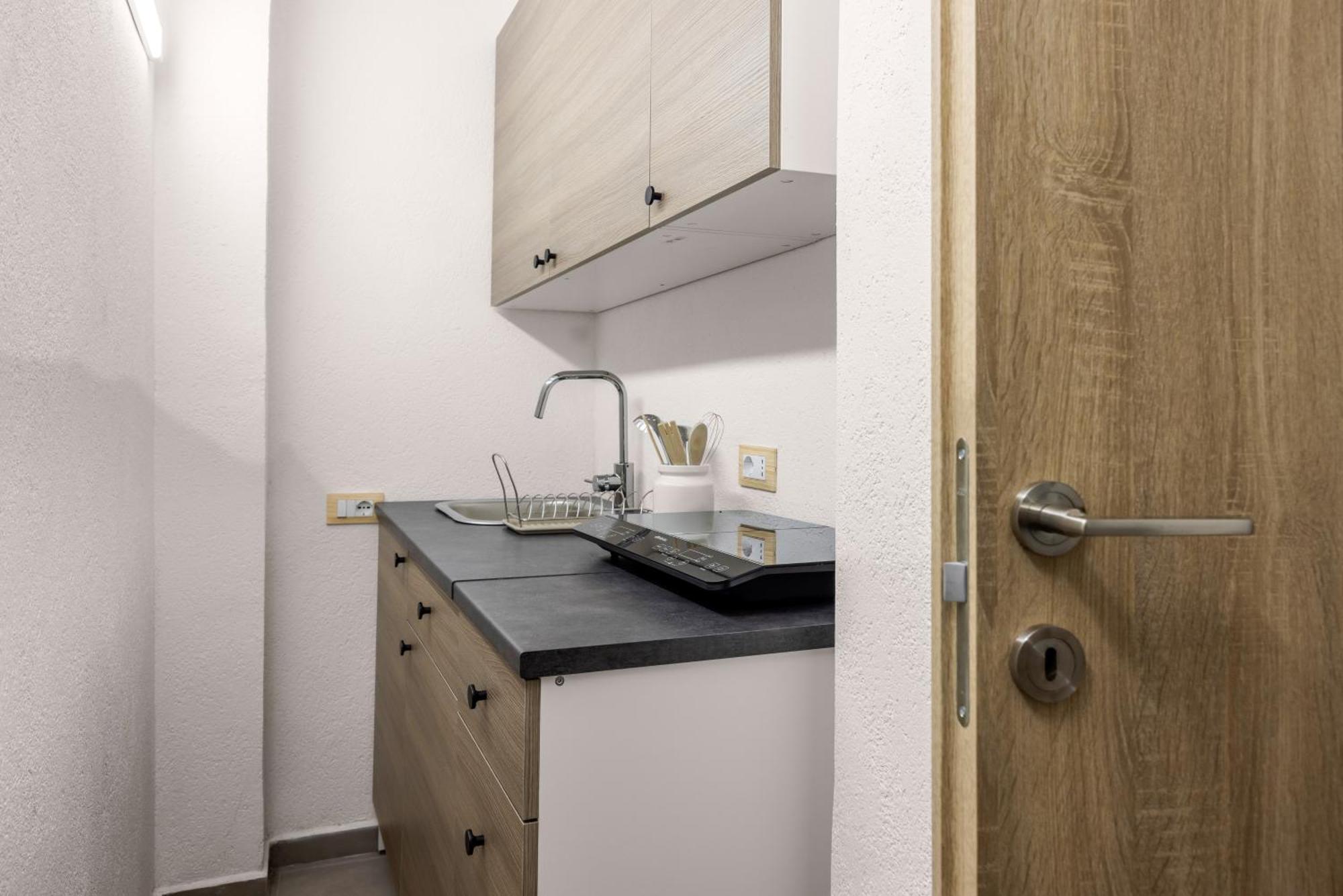 G E B Central Apartment Palermo Bagian luar foto